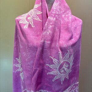 Lilac/white  batik shawl with sun design